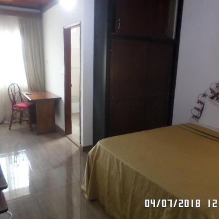 Hotel Azur Yaounde Ngoại thất bức ảnh