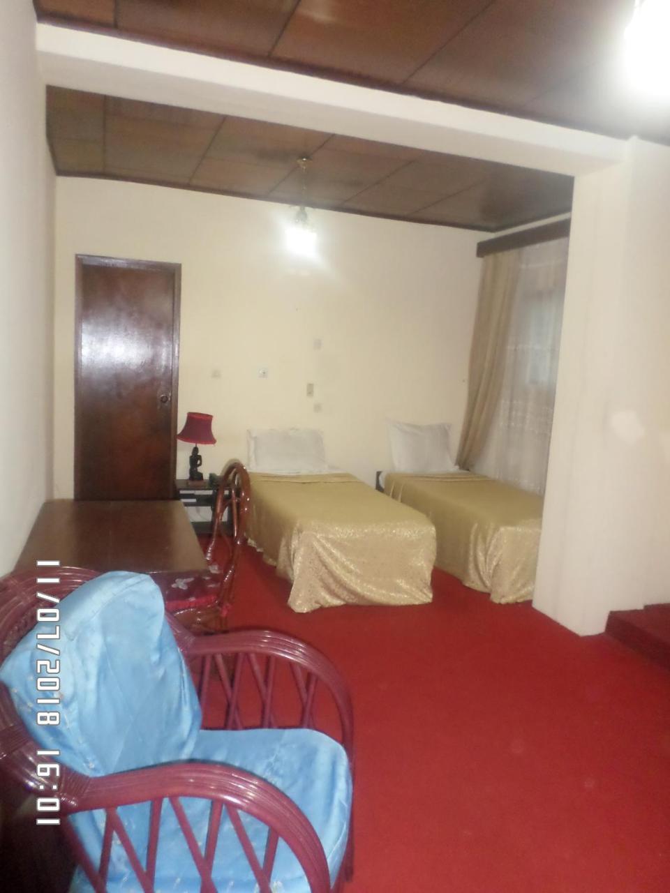 Hotel Azur Yaounde Ngoại thất bức ảnh